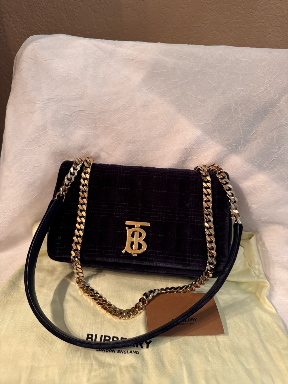 Burberry purse